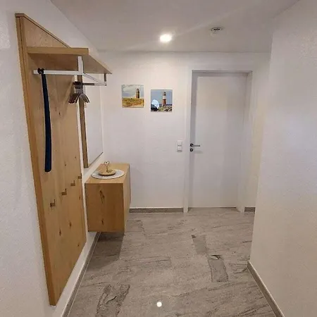 Duhner Allee 10, North View *